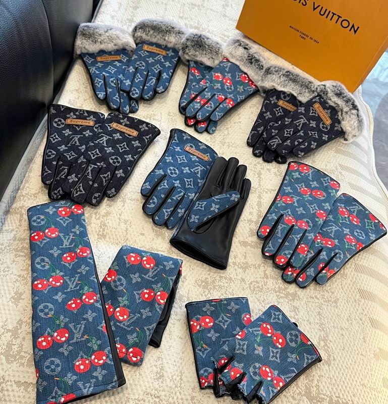 LV Gloves 1105